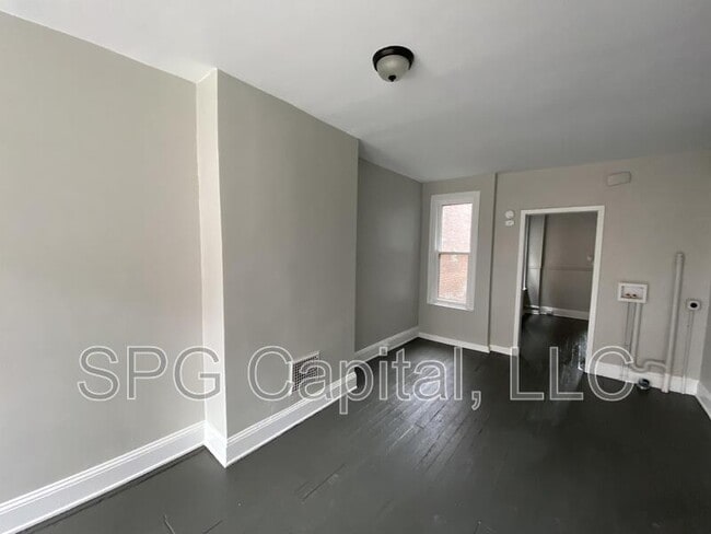 Photo - 116 Neater St