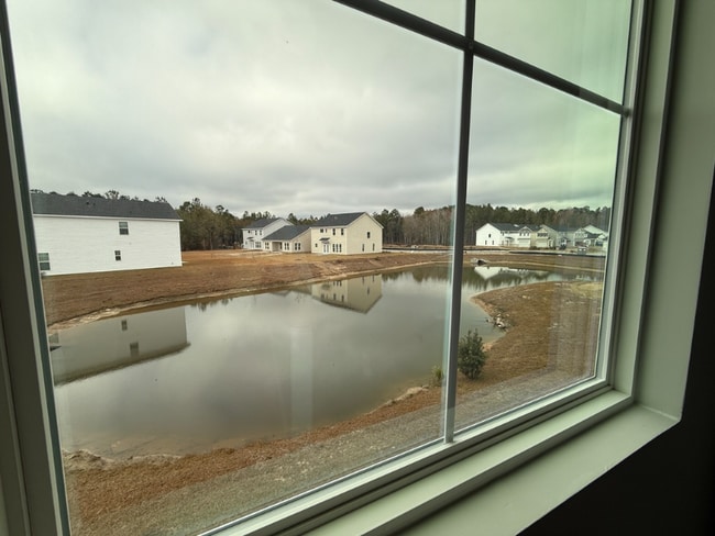 Photo - 16 Roxbury Dr