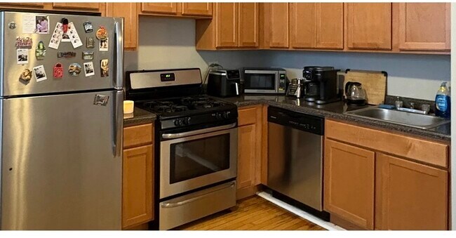 Photo - 917 W Waveland Ave Unidad 1C