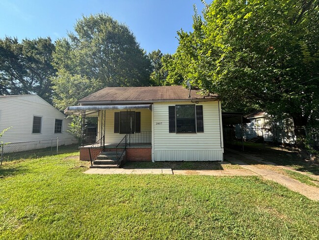 Building Photo - Remodeled! Rental