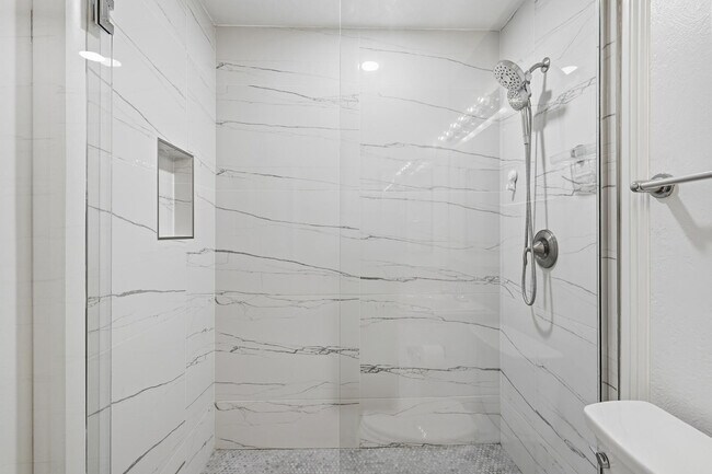 Photo - 8639 E Virginia Ave