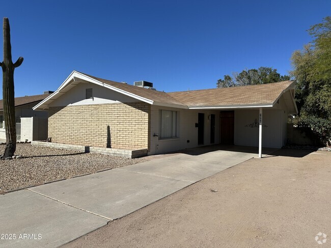 Building Photo - 1968 E Carson Dr Rental