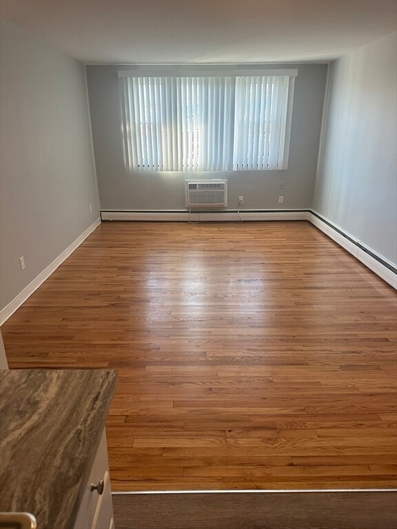 Photo - 39 Carey Ave Unit 5