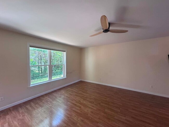 Photo - Brunswick Condo End Unit 2BR/1.5BA