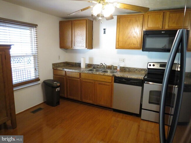 Photo - 1513 Wampanoag Dr