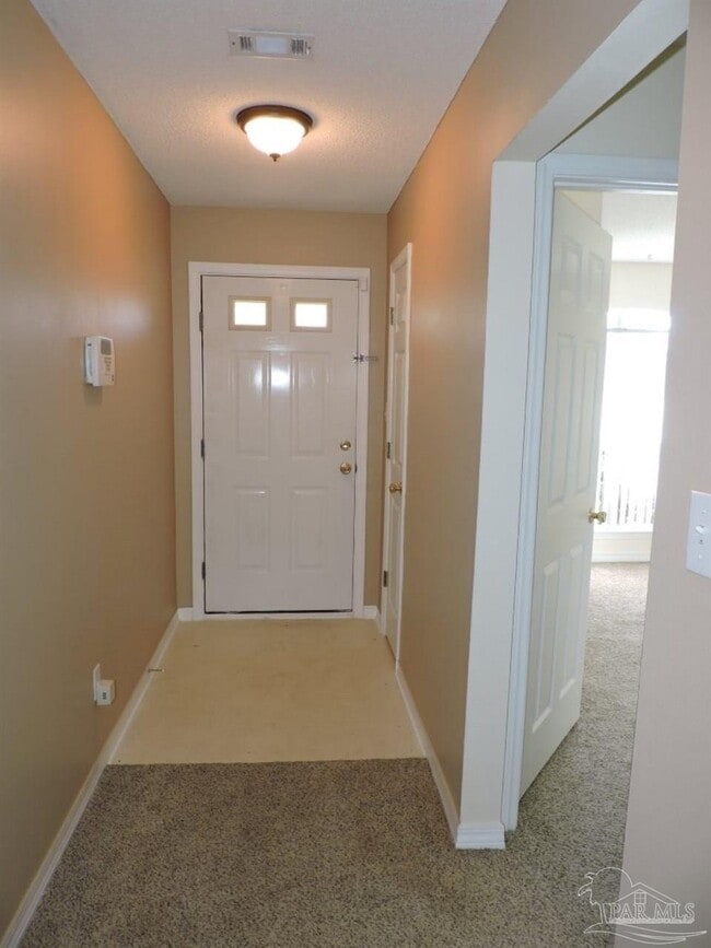 Photo - 1093 Antigua Cir