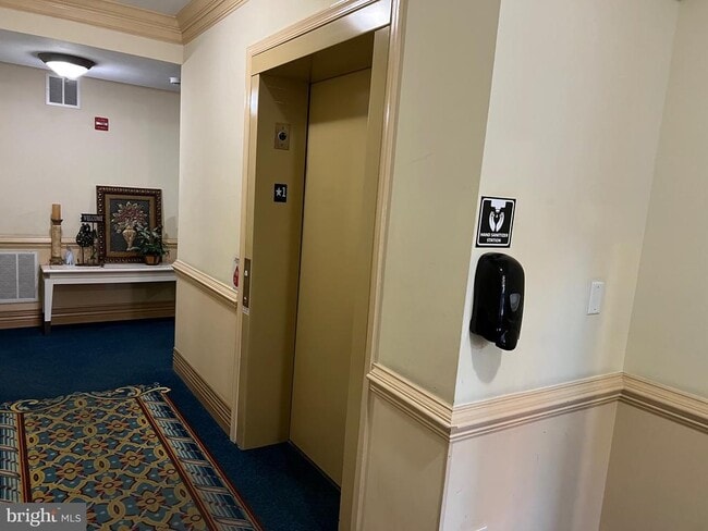 Photo - 2003 Connor Ct Unit 703L