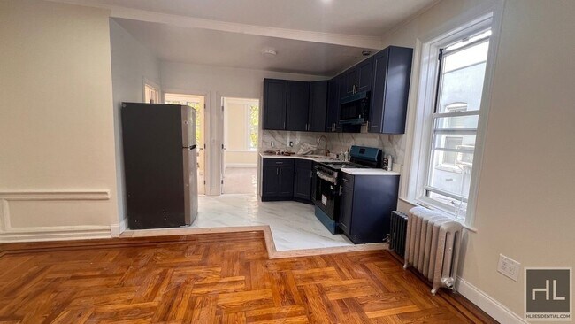 317 EAST 49 STREET