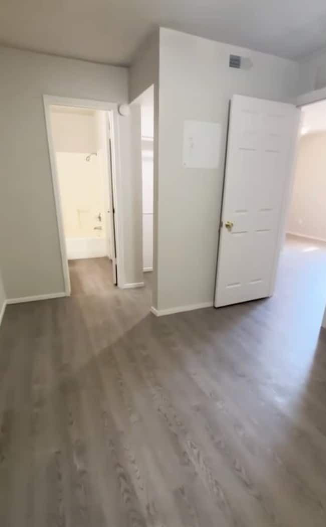 Photo - Cimarron Apartments