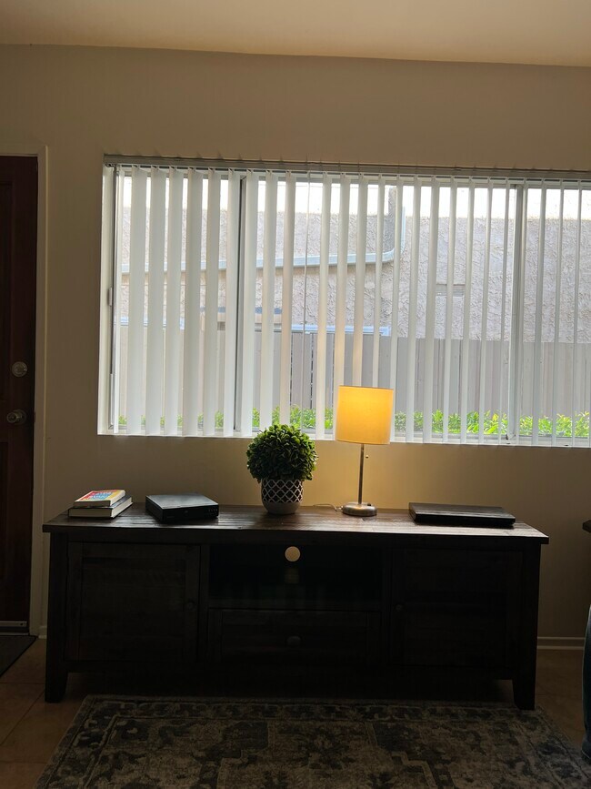 1331 Berkeley St Unit 3