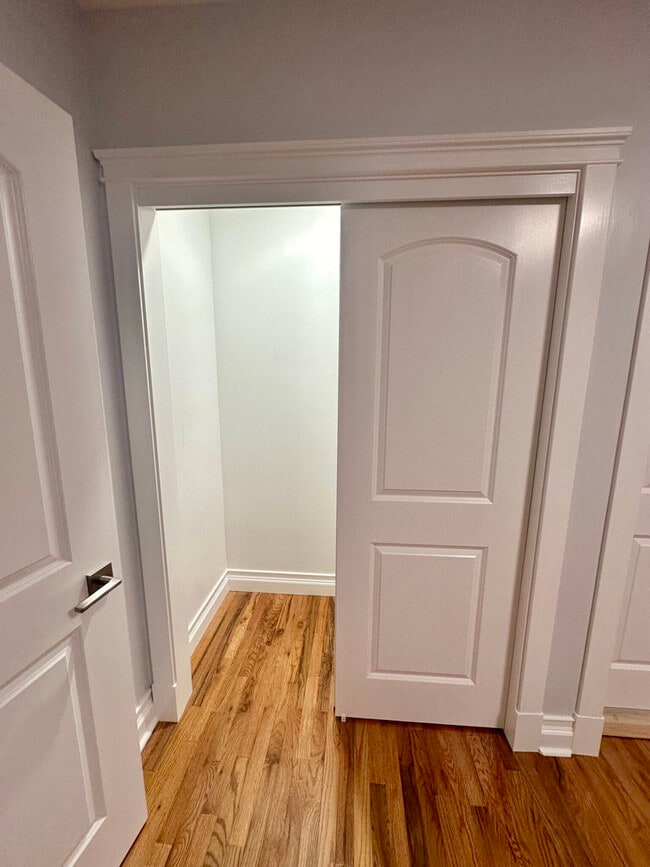 Photo - 2308 W Farwell Ave Unit 3E