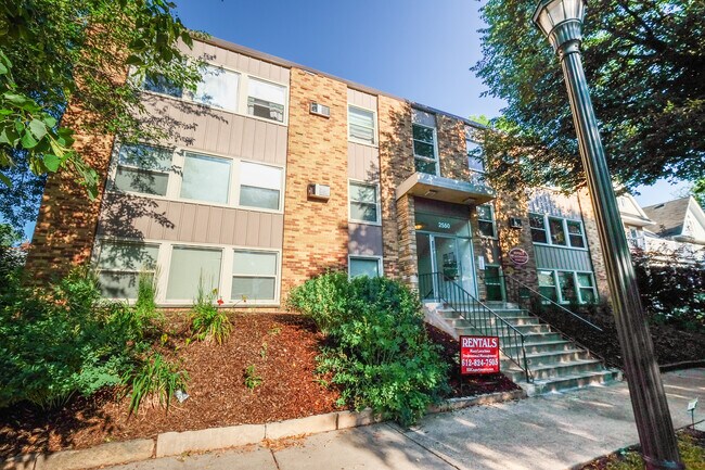Bryant Avenue Apartments | 2550 - Bryant Avenue Apartments | 2550