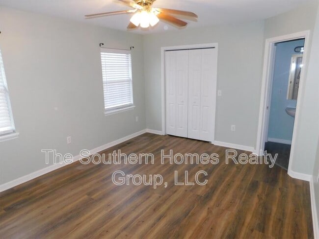 137 Cunningham Dr