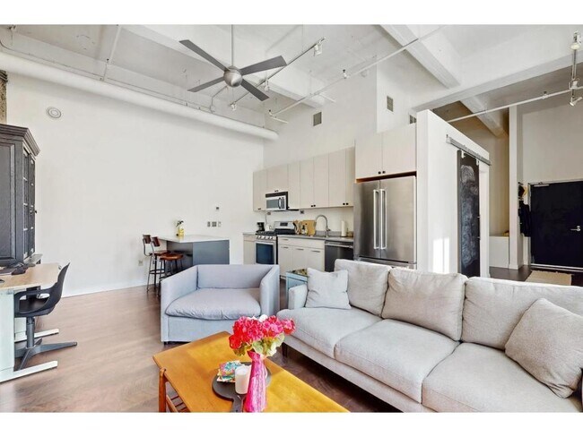Photo - 700 N Washington Ave Unit 617