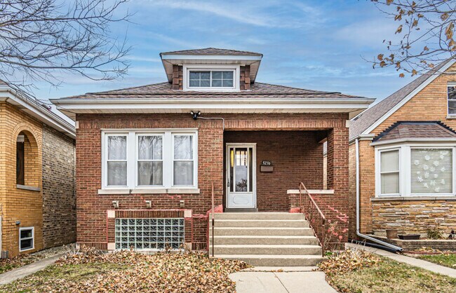 Photo - 5236 N Larned Ave Casa