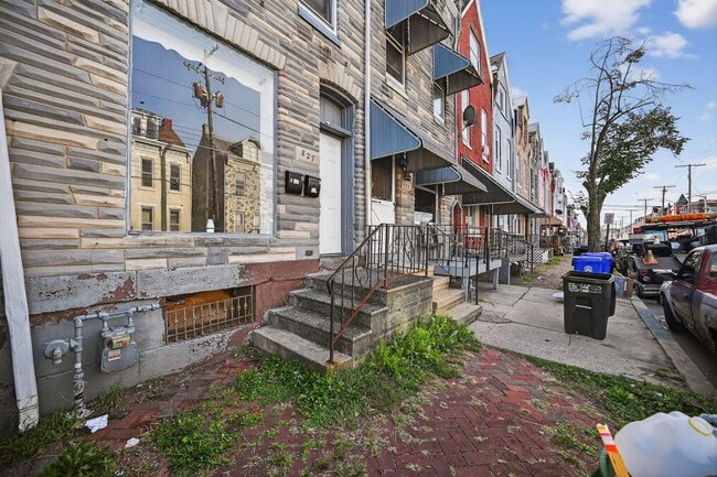 Photo - 827 N 10th St Unit Apartment 1