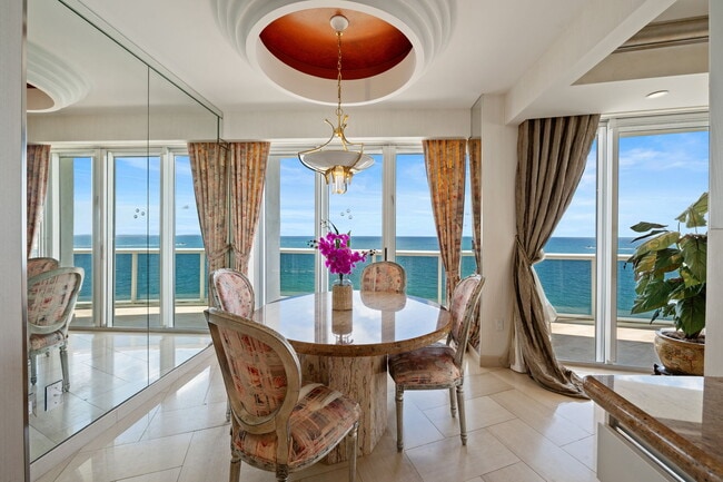 Building Photo - 9601 Collins Ave Unit # 1206