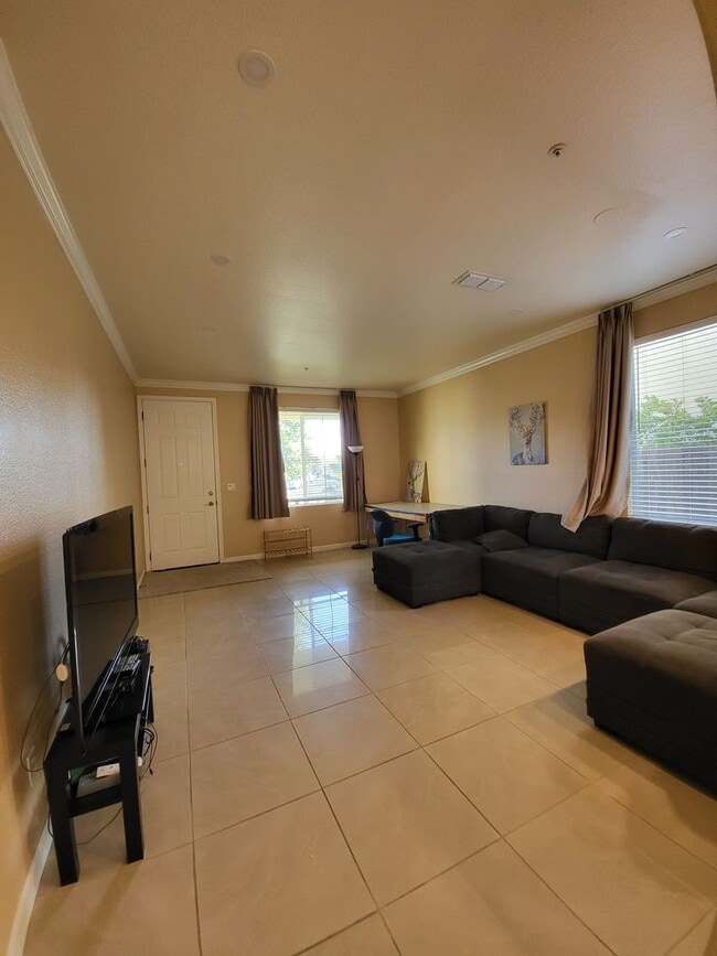920 Garcia Dr