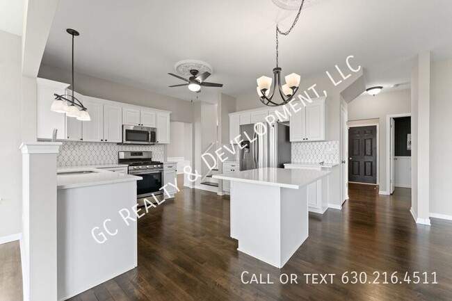 Photo - 6711 Whisper Glen Dr