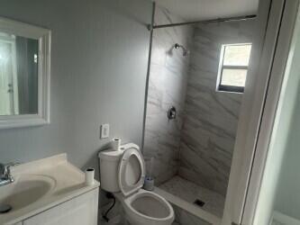 Photo - 2329 Fairway Dr