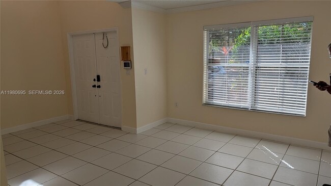 Photo - 202 W Forest Oak Cir