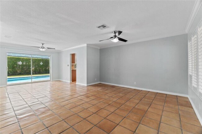 Photo - 5807 NE 21st Ave