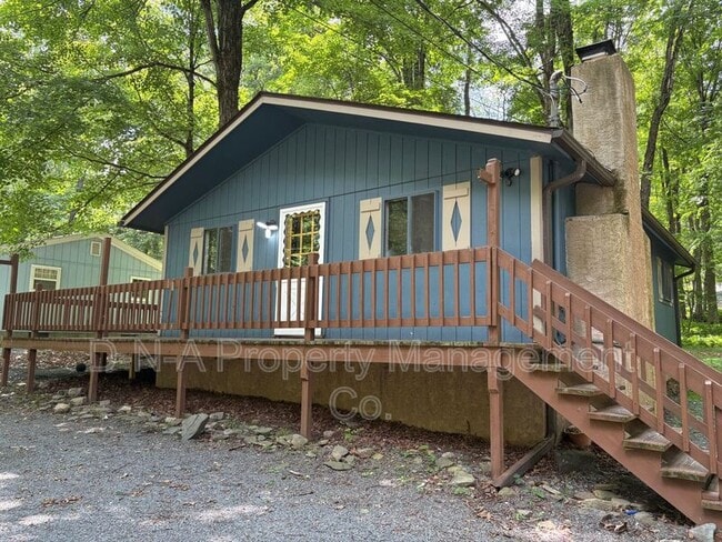 Building Photo - 1513 Locust Ln