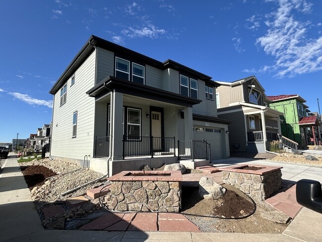 Photo - 394 Blackfoot St