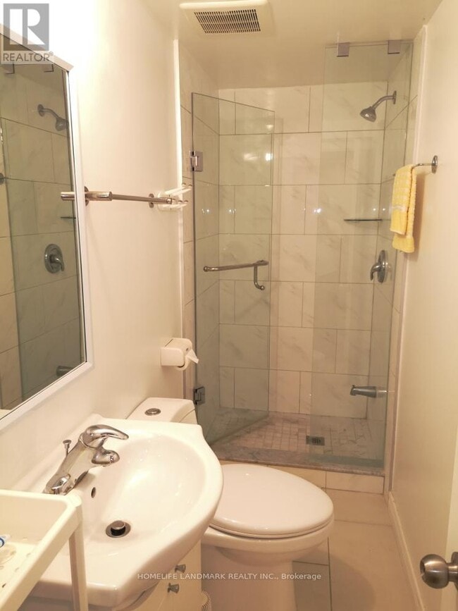 Photo - 22 Glendinning Ave