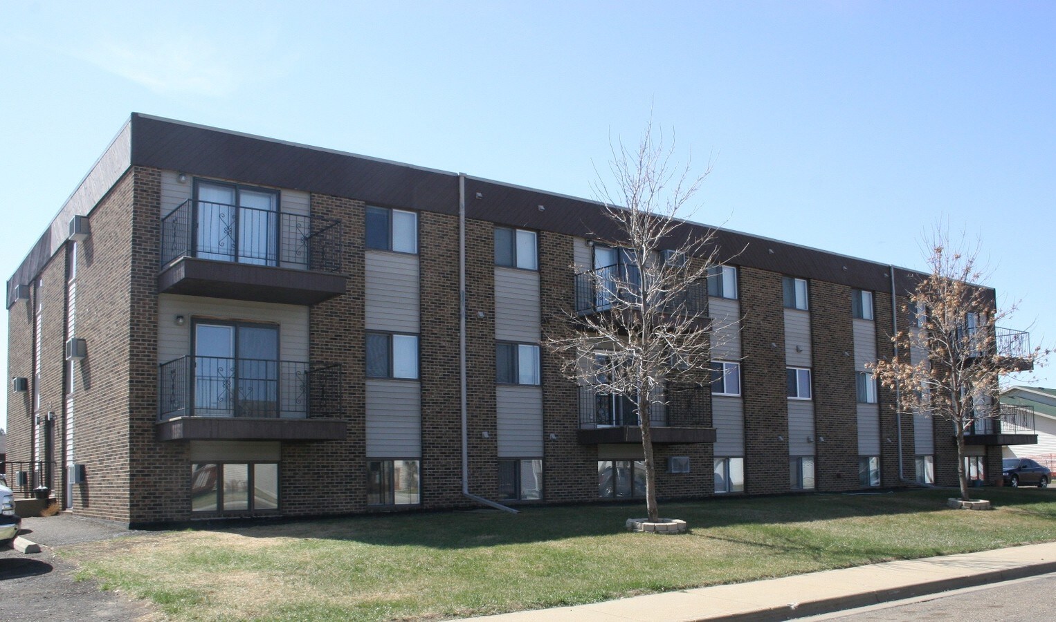 Photo - Jefferson Creek Apartments