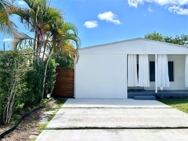 Photo - 5300 NW 1st Ave
