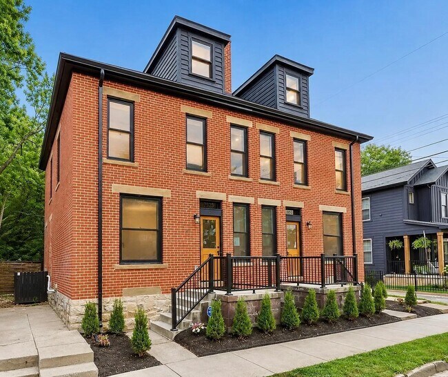 Building Photo - 330 Loeffler Ave Unit 330