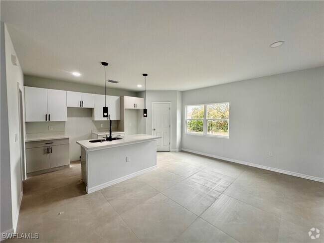 Building Photo - 2509 38th St SW Rental