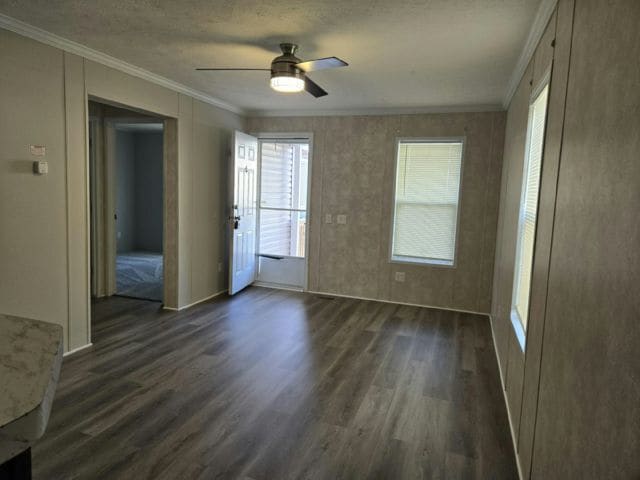 Photo - 454 Warbler Ln