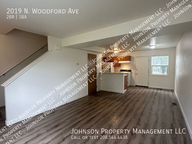 Photo - 2019 N Woodford Ave
