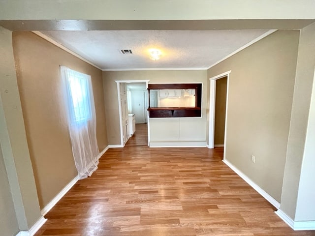 Photo - 2714 Windsor Ave