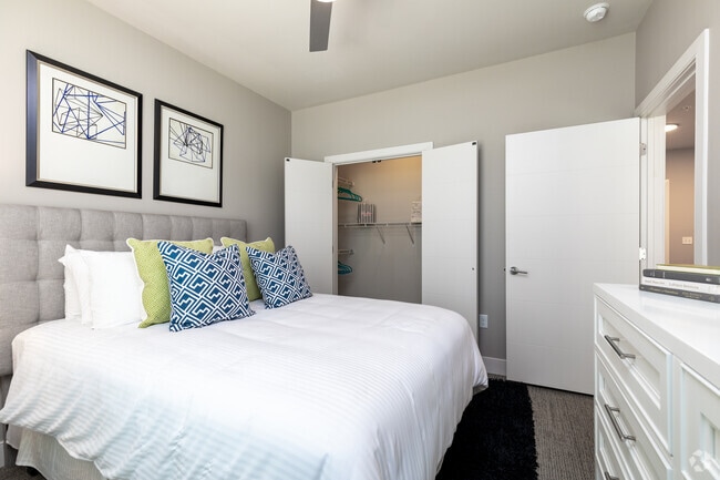 1BR, 1BA - 600SF Bedroom