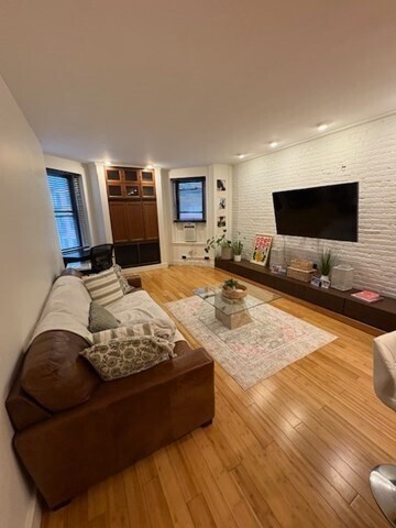 Photo - 246 Commonwealth Ave Unit 2R