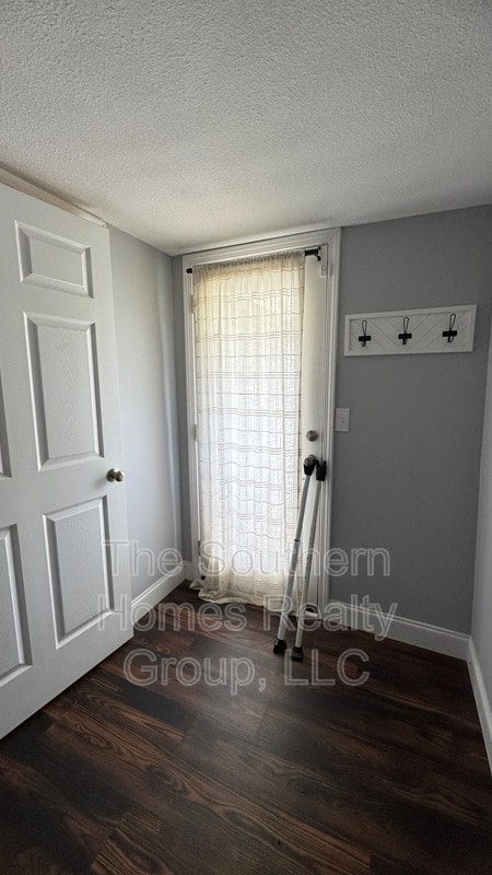 Photo - 2315 Clearwater Rd