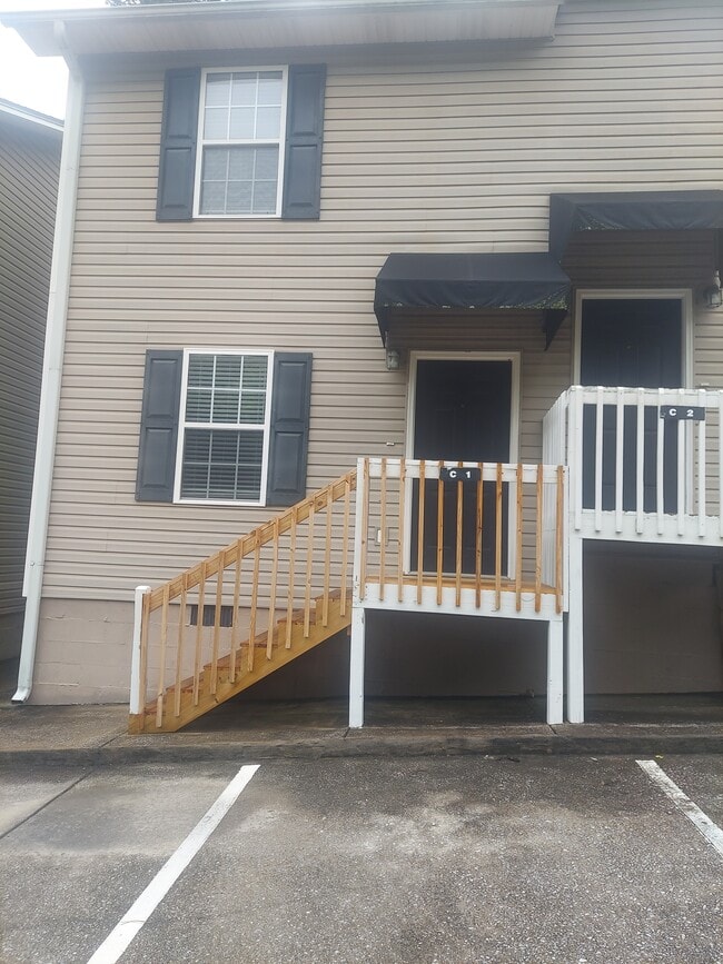 Building Photo - 1438 Vance Rd Unit C-1