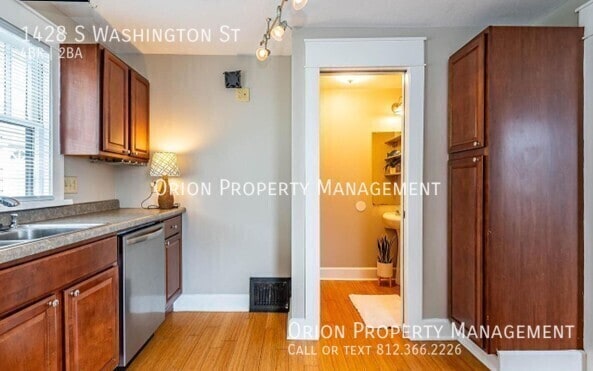 Photo - 1428 S Washington St