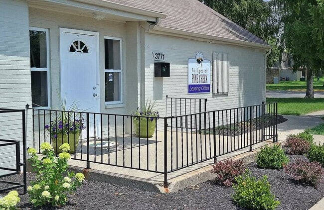Photo - 3771 Cornell Dr Unit #3771