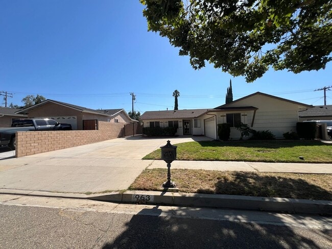 Building Photo - 963 Talbert Ave