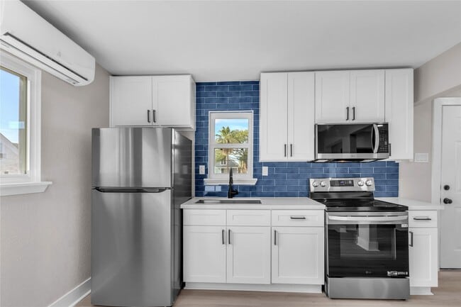 Photo - 2919 Avenue K