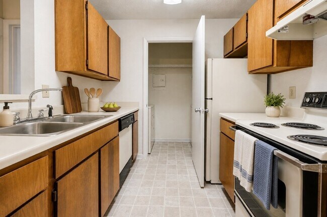St. Andrews Commons Apartment Homes