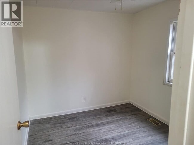 Photo - 660 Church St