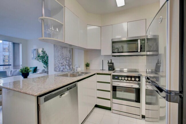 Photo - 1125 Howe St Unit ID1345506P