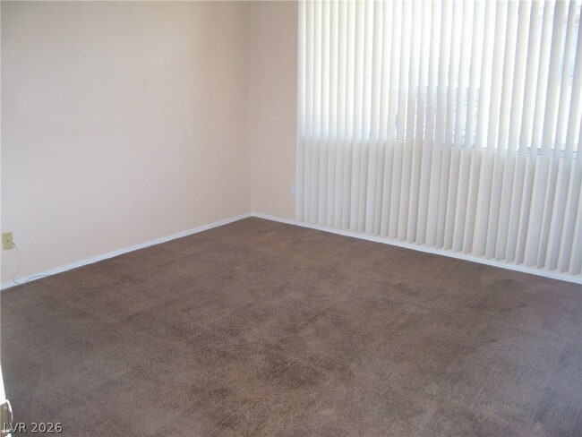 Photo - 2204 Silver Pine Dr