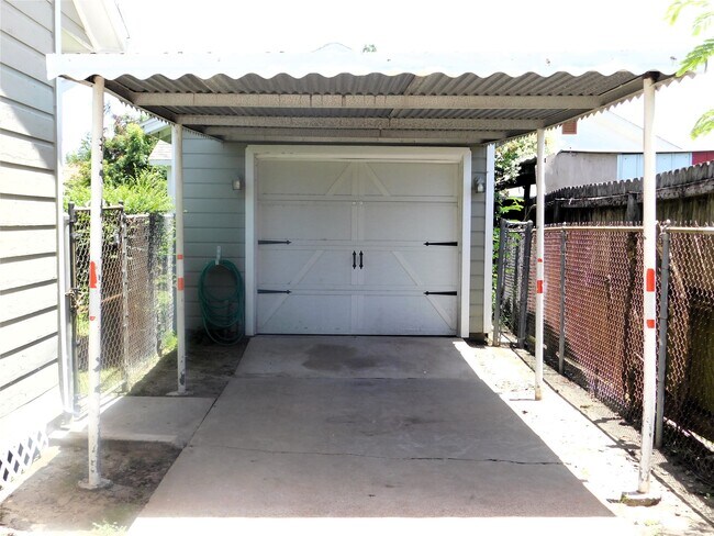 Photo - 124 N Estelle St