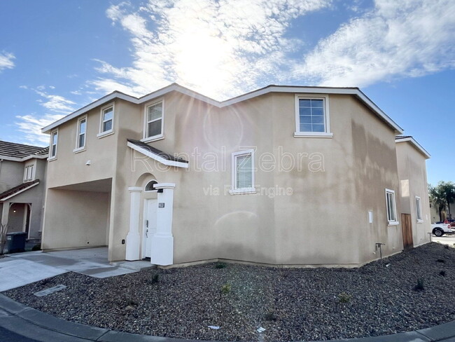 Photo - 1396 Rincon Dr